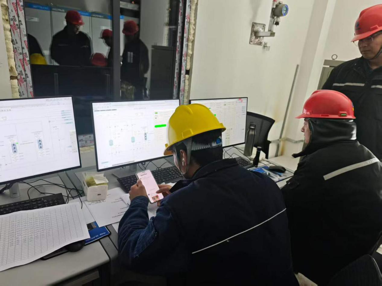 Fabrika Nuzhuo Cryogenic 14.000-visokih-azota uspješno je završila svoje prvo...